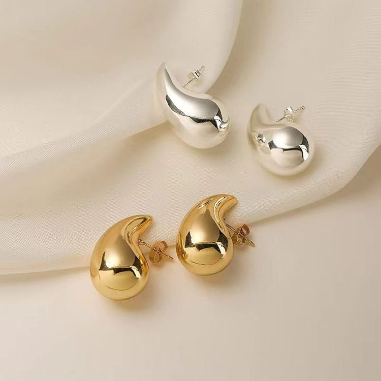 Drops B Earrings