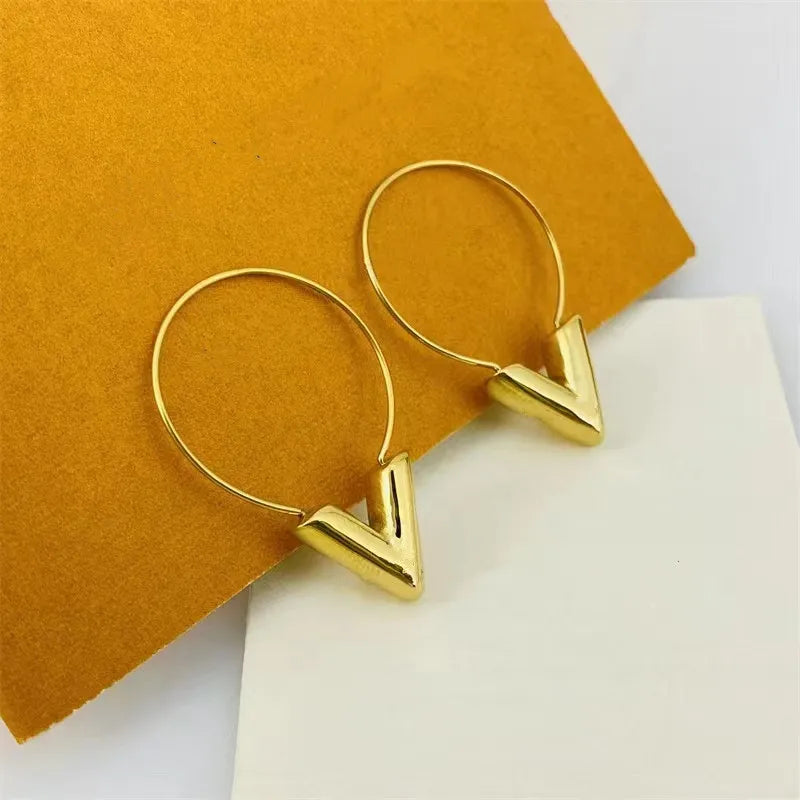LV Veronica Hoops